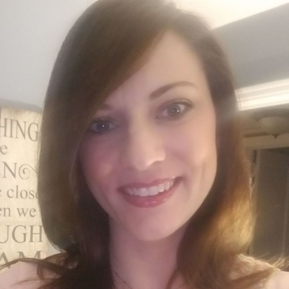 Meet your Posher, Leslie